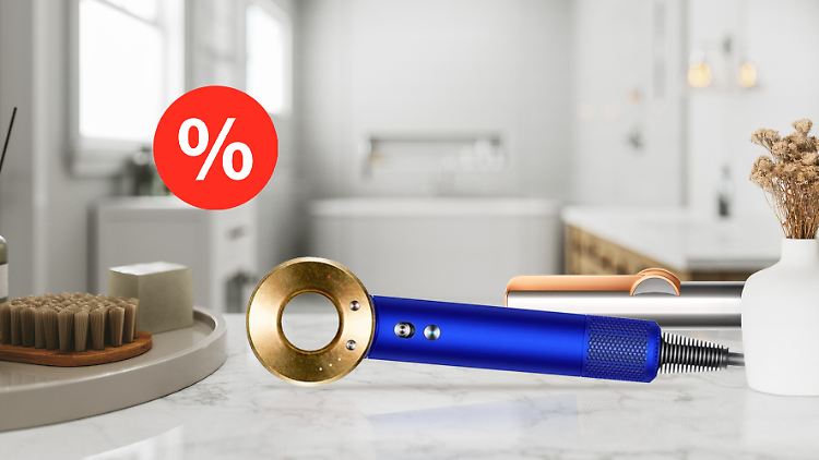 Der Dyson Supersonic in Blau und Gold ist als Neugerät derzeit nicht erhältlich – bei Ebay jedoch als generalüberholte Variante zum starken Vorteilspreis.