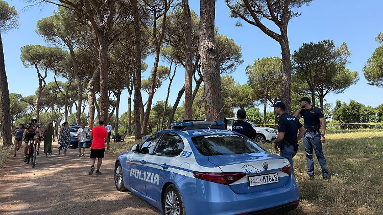Die Polizei ermittelt im Stadtpark Villa Doria Pamphili