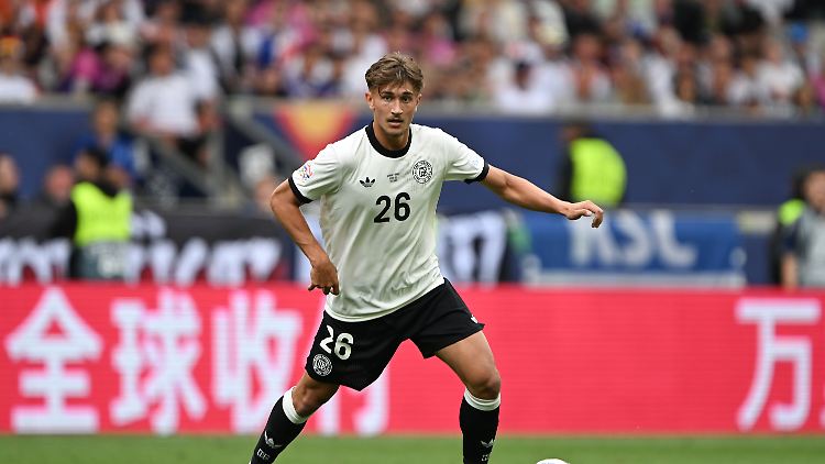 Tom Bischof feierte im Nations-League-Spiel gegen Frankreich sein Debüt in der A-Nationalmannschaft.