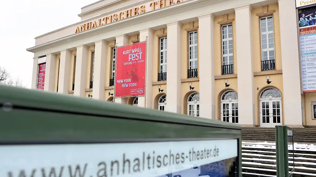 Das-Anhaltische-Theater-in-Dessau-Rosslau