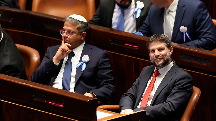 Ben-Gvir (l.) und Smotrich (r.) sind Vertreter ultrarechter Parteien im israelischen Parlament. 