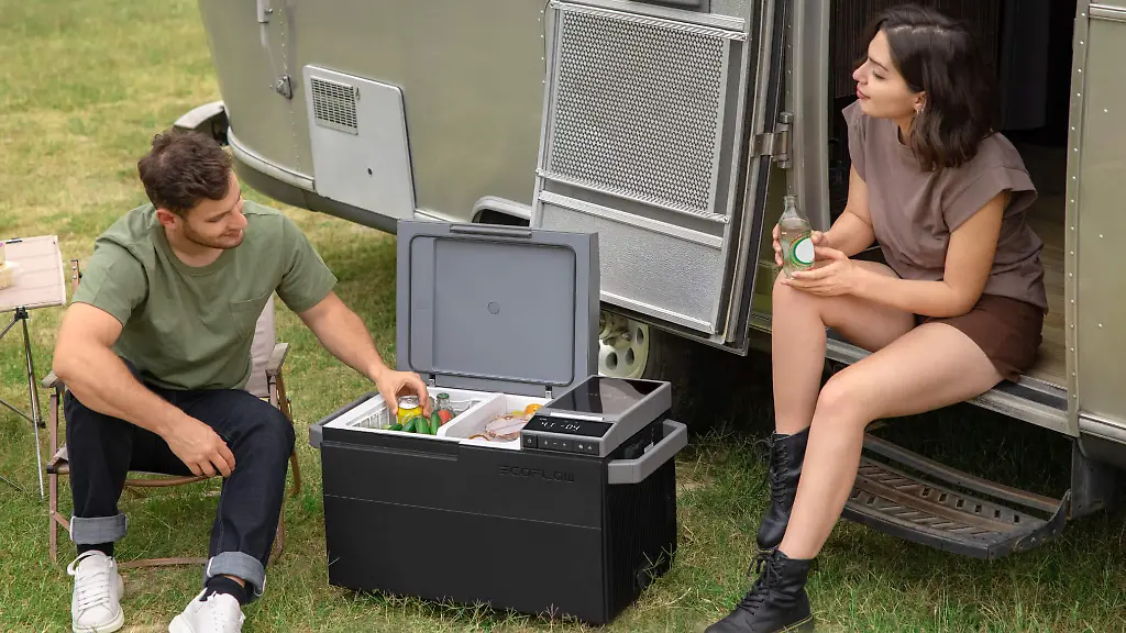 Ecoflow-Glacier-Camping