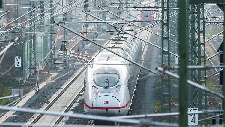 Die Strecke zwischen Frankfurt und Mannheim ist bereits generalsaniert: Der Bundesrechnungshof vermisst eine Fehleranalyse für die nächsten Projekte. 