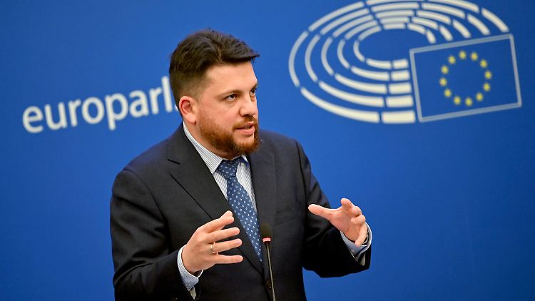 Leonid Wolkow lebt seit Jahren im Exil. 