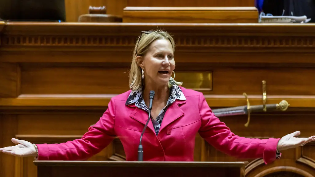 2023-05-23T233557Z-911658853-RC2BDW9WDGTO-RTRMADP-3-USA-ABORTION-SOUTH-CAROLINA