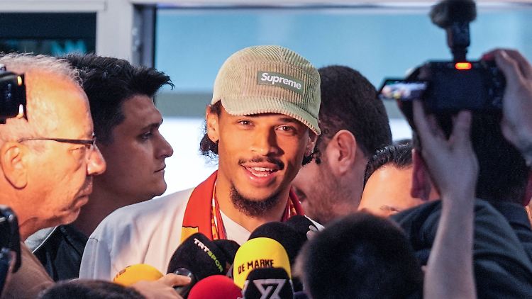 Aus Istanbul geht es für Leroy Sané jetzt zurück zum Noch-Arbeitgeber.