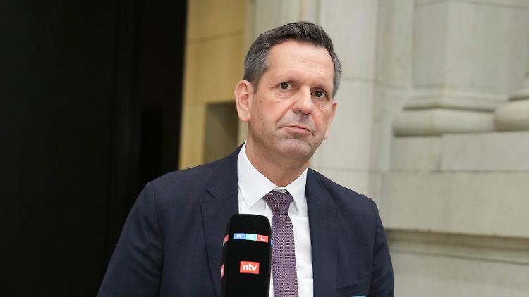 Olaf Lies wird unter anderem fahrlässige Körperverletzung vorgeworfen.