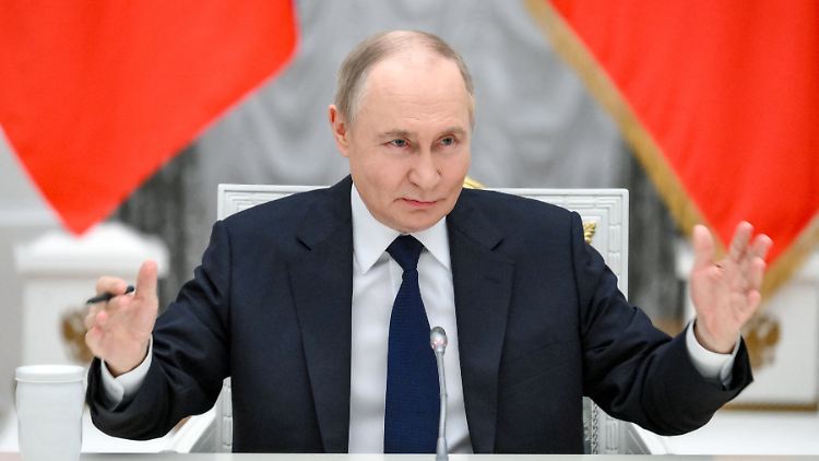Putin hat im Gespräch mit Israels Premier Netanjahu seine Bereitschaft zur Vermittlung hinterlegt.