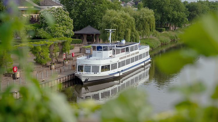 Auf diesem Mosel-Dampfer, der "Princesse Marie-Astrid" wurde am 14. Juni 1985 das Schengener Übereinkommen unterzeichnet. Heute dient es als Begegnungsort und Museum.