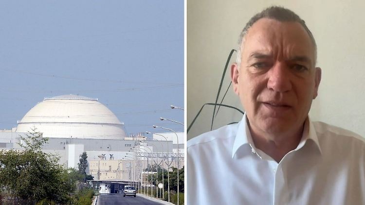 Iran Atom Jan van Aken.jpg