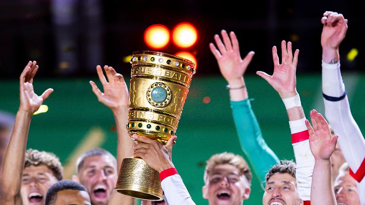 Wer holt sich in der kommenden Saison den Pokal?