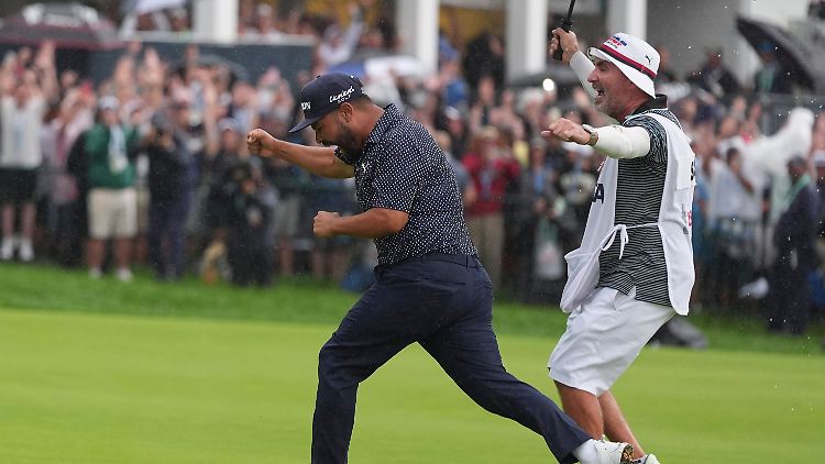 JJ Spaun kann sein Glück kaum fassen.