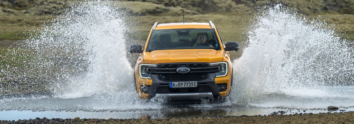 Wildtrak_PHEV_140.jpg