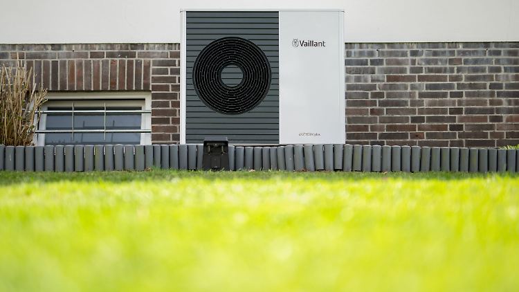 Große Unterschiede bei den Angeboten: Preise und Details bei Wärmepumpen liegen weit auseinander.
