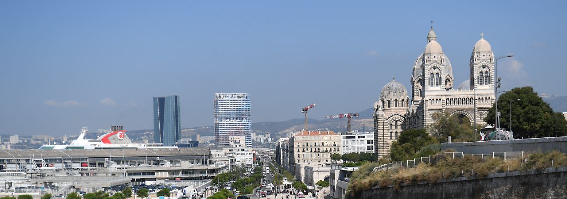 531760412.jpg