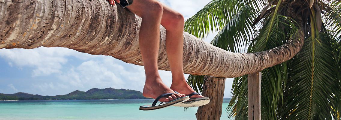 Die Flip-Flops haben ihre Daseinsberechtigung – wer es aber modischer mag, greift zu diesen Alternativen.