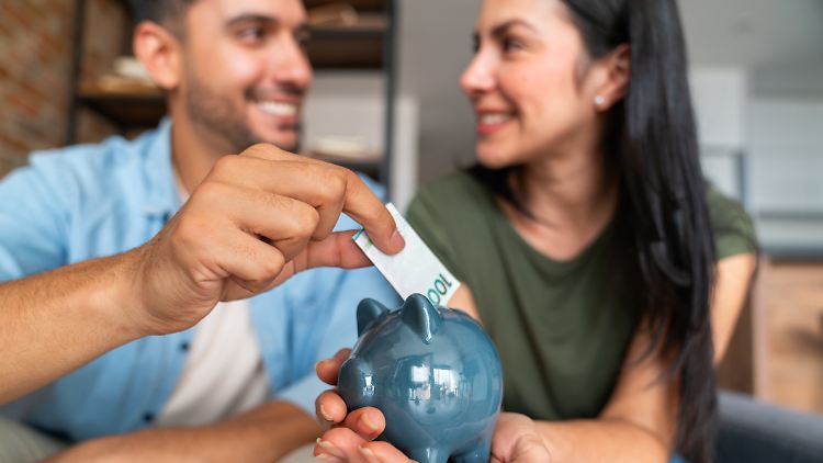 Das Comdirect-Tagesgeld zählt mit drei Prozent Zinsen p. a. für sechs Monate zu den besten Angeboten für Sparer.