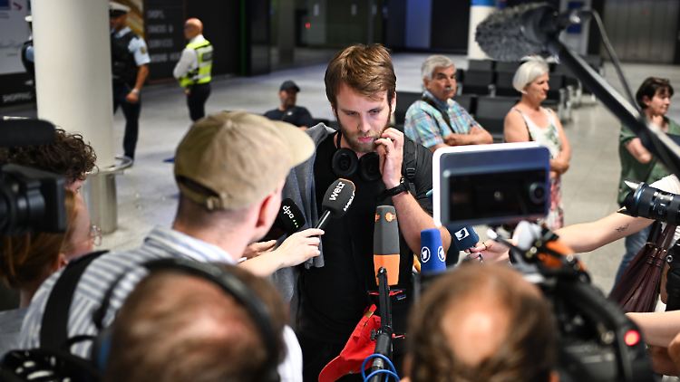 Daniel Halav saß in Tel Aviv fest und fühlte sich von der deutschen Regierung ein wenig alleine gelassen. 