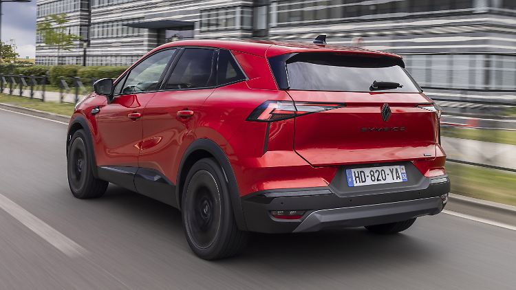 Der Renault Symbioz E-Tech Full Hybrid 160 ist entspannt zu fahren und hat ein praktisches Format.