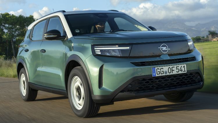 Der Opel Frontera gehört zu den günstigen Crossovern.