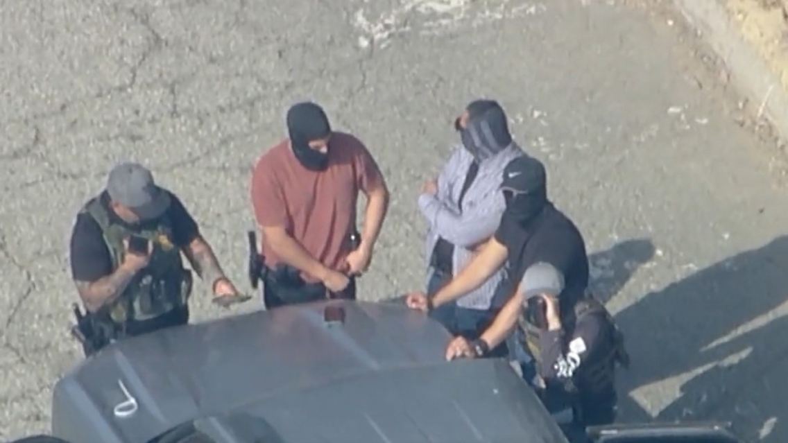 ICE-Agenten_Verwirrung.jpg