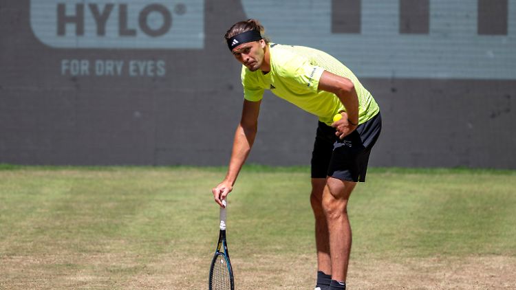 Zverev muss im zweiten Spiel plötzlich auf die Toilette.