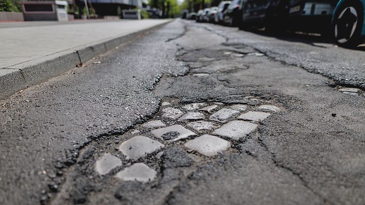 Kein Geld für die Infrastruktur: Deutschlands Kommunen verbuchten im vergangenen Jahr ein Rekorddefizit von fast 25 Milliarden Euro. 