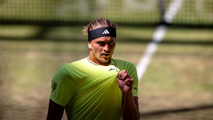 Alexander Zverev lieferte den Fans in Halle ein dramatisches Match.