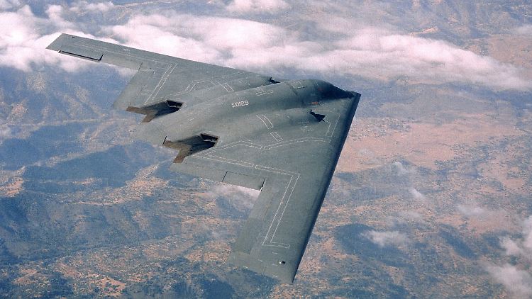 Haben sich auf den Weg gemacht: sechs Bomber vom Typ B-2.