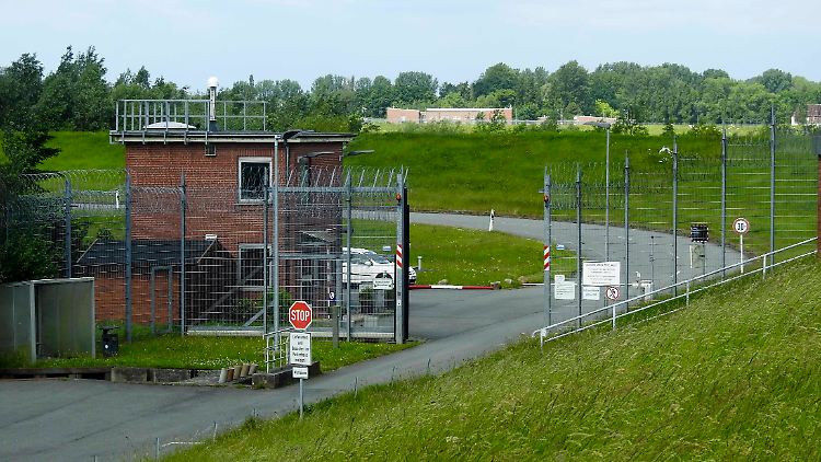 "White Tiger" ist in einem Gefängnis auf der niedersächsischen Insel Hahnhöfersand untergebracht. 