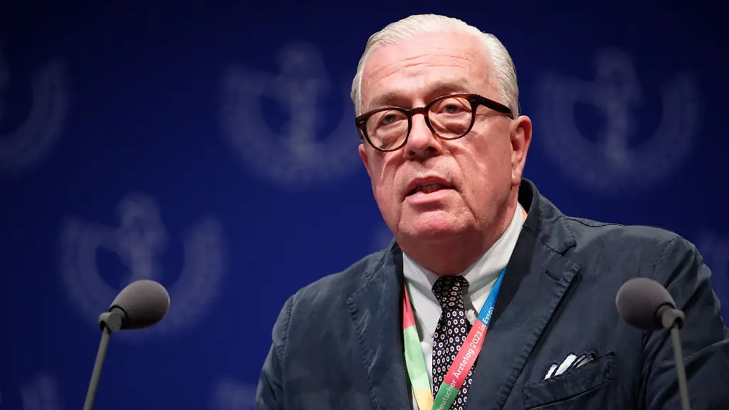 Seit-2019-Praesident-der-Bundesaerztekammer-Klaus-Reinhardt