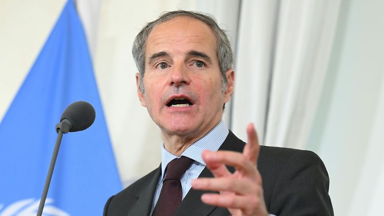IAEA-Generaldirektor Rafael Grossi vor einer Sitzung des Bundes-Krisensicherheitskabinetts im Bundeskanzleramt in Wien. 