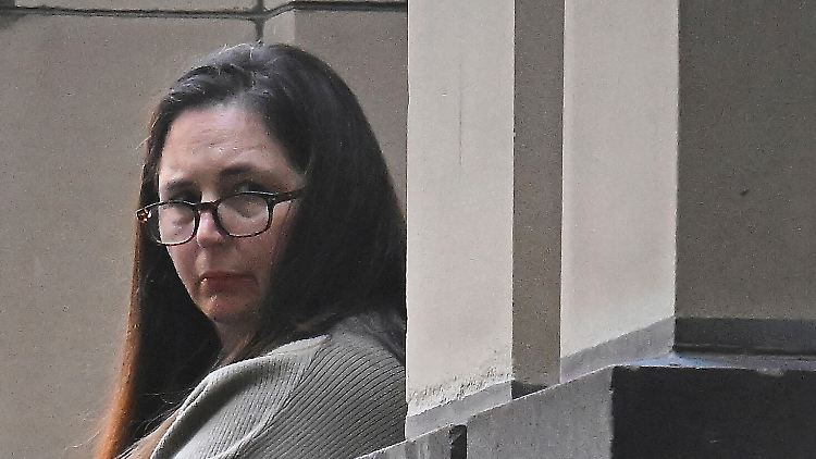 Die Staatsanwaltschaft wirft der Angeklagten vor, ihre Angehörigen vorsätzlich vergiftet zu haben.