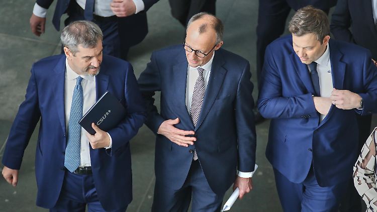 Nur 32,4 Prozent der Bundestagsabgeordneten sind Frauen.