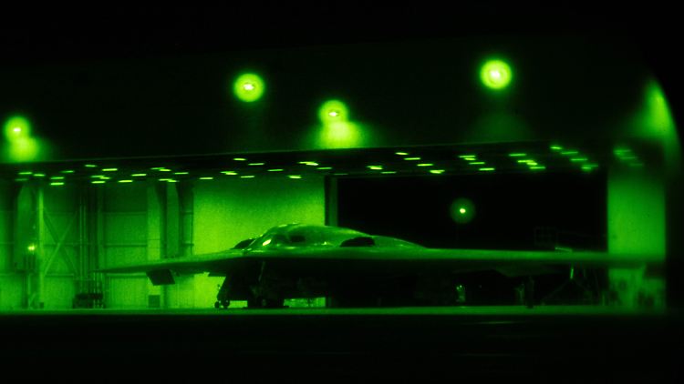 B-2-Bomber bereiten sich auf den Einsatz im Iran vor: Welchen Schaden sie angerichtet haben, lässt sich derzeit nicht abschließend klären.