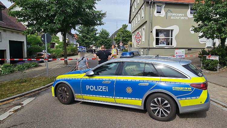 Die Polizei sperrte den Tatort weiträumig ab. 