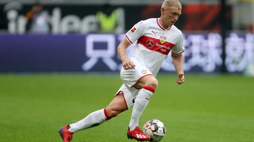 Andreas-Beck-im-Trikot-des-VfB-Stuttgart