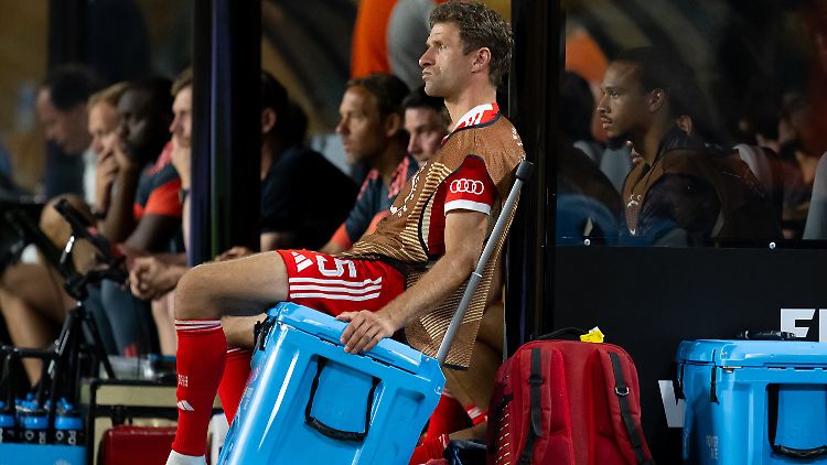 Müller befindet sich in Warteposition.