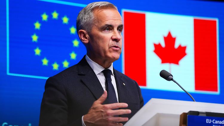 Der kanadische Premierminister Mark Carney nimmt an einer Pressekonferenz während des Kanada-EU-Gipfels in Brüssel teil.