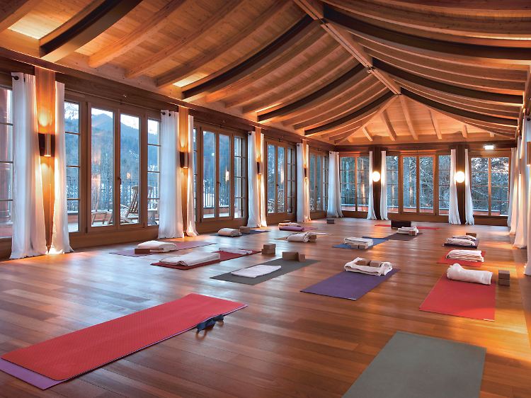 Zahlreiche Yoga-Retreats und der "Annual Yoga Summit" ziehen Sportfans aus aller Welt an.