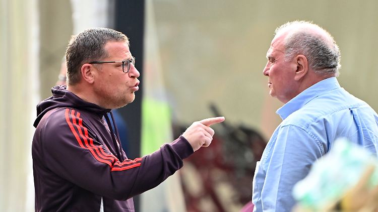 Max Eberl und Uli Hoeneß diskutieren über den modernen Fußball.