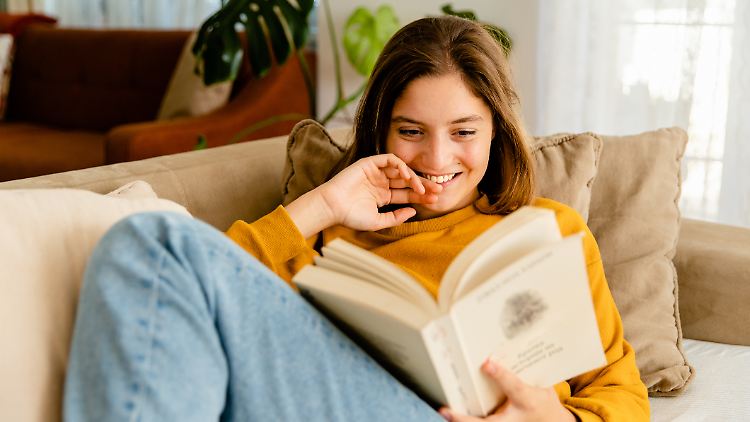 Mehr Gelassenheit versprechen diese Selbsthilfebücher.