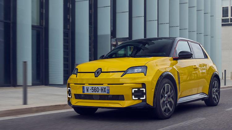 Angetrieben wird der angebotene Renault 5 von einem 150 PS starken Elektromotor.