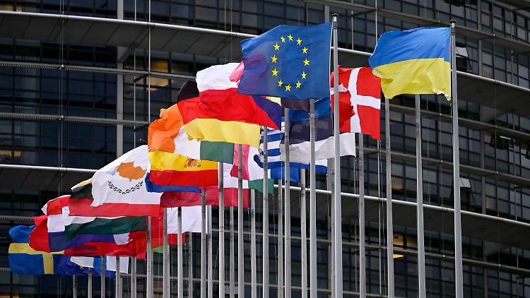 "Heute zeigen wir, dass wir fest zu unserer Verpflichtung stehen", sagte EU-Kommissionspräsidentin Ursula von der Leyen. 
