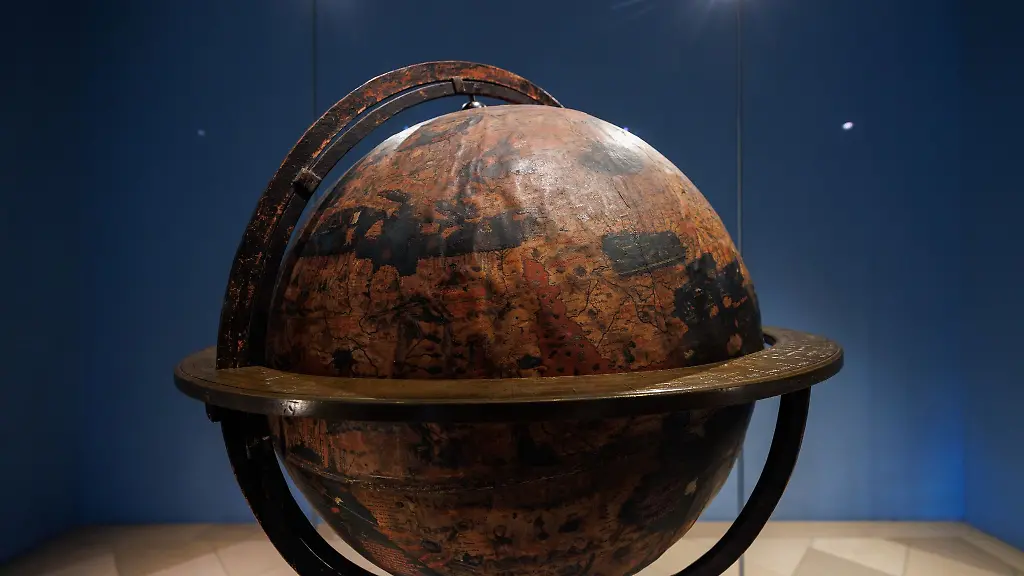 Der-Behaim-Globus-aus-dem-Jahr-1492-ist-im-Germanischen-Nationalmuseum-in-ausgestellt