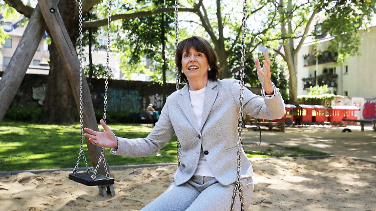 Für den "Spielplatz": Henriette Reker.