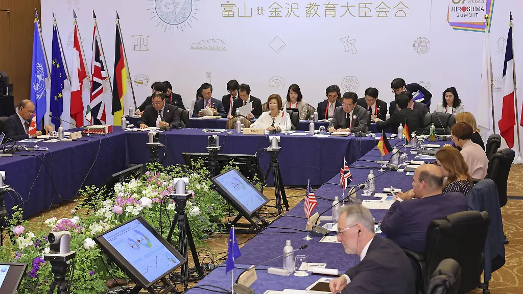 02a5e6229556bf182685c2ccfb872d85