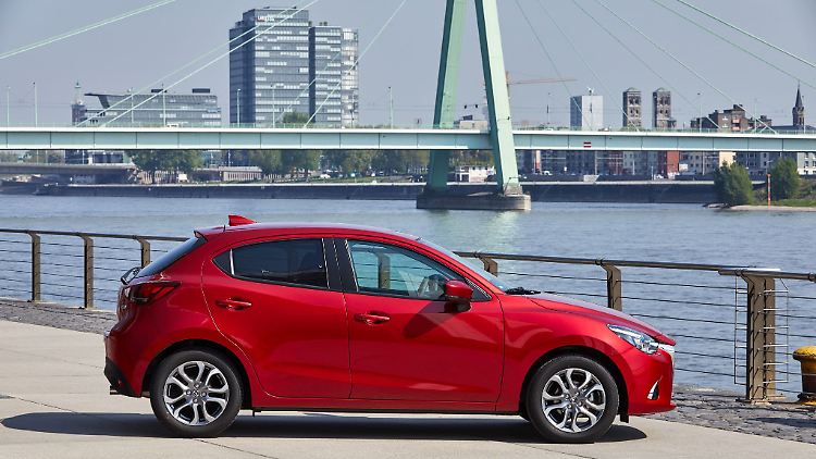 Ob er einem äußerlich gefällt, ist wie immer Geschmackssache. Wie der kleine gebrauchte Mazda2 beim TÜV abschneidet, lässt sich eindeutiger feststellen.