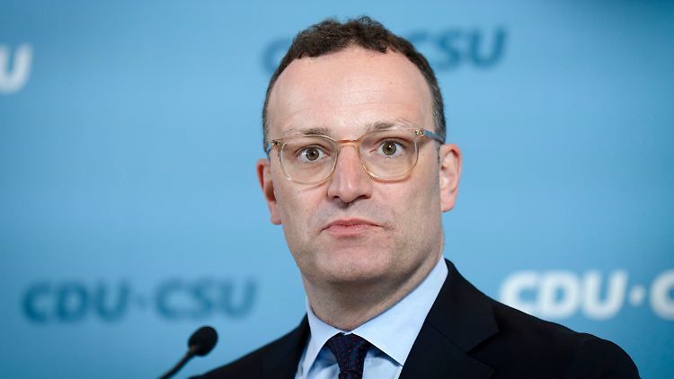 Spahn kann sich nach fünf Jahren nicht mehr an die betreffenden Aufträge erinnern. 