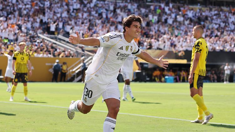 Gonazlo Garcia jubelt, der BVB nicht.
